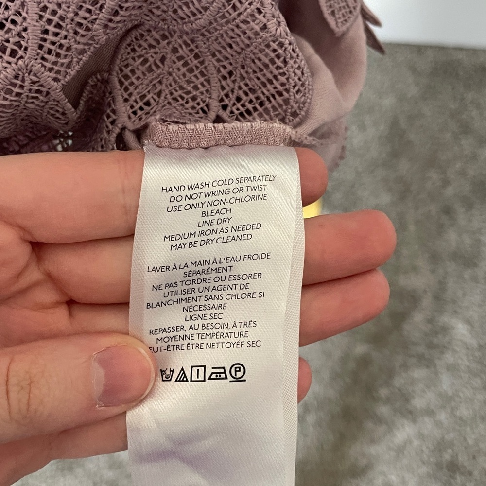 Anthropologie Mauve Lace Detail Top - Picture 5 of 6